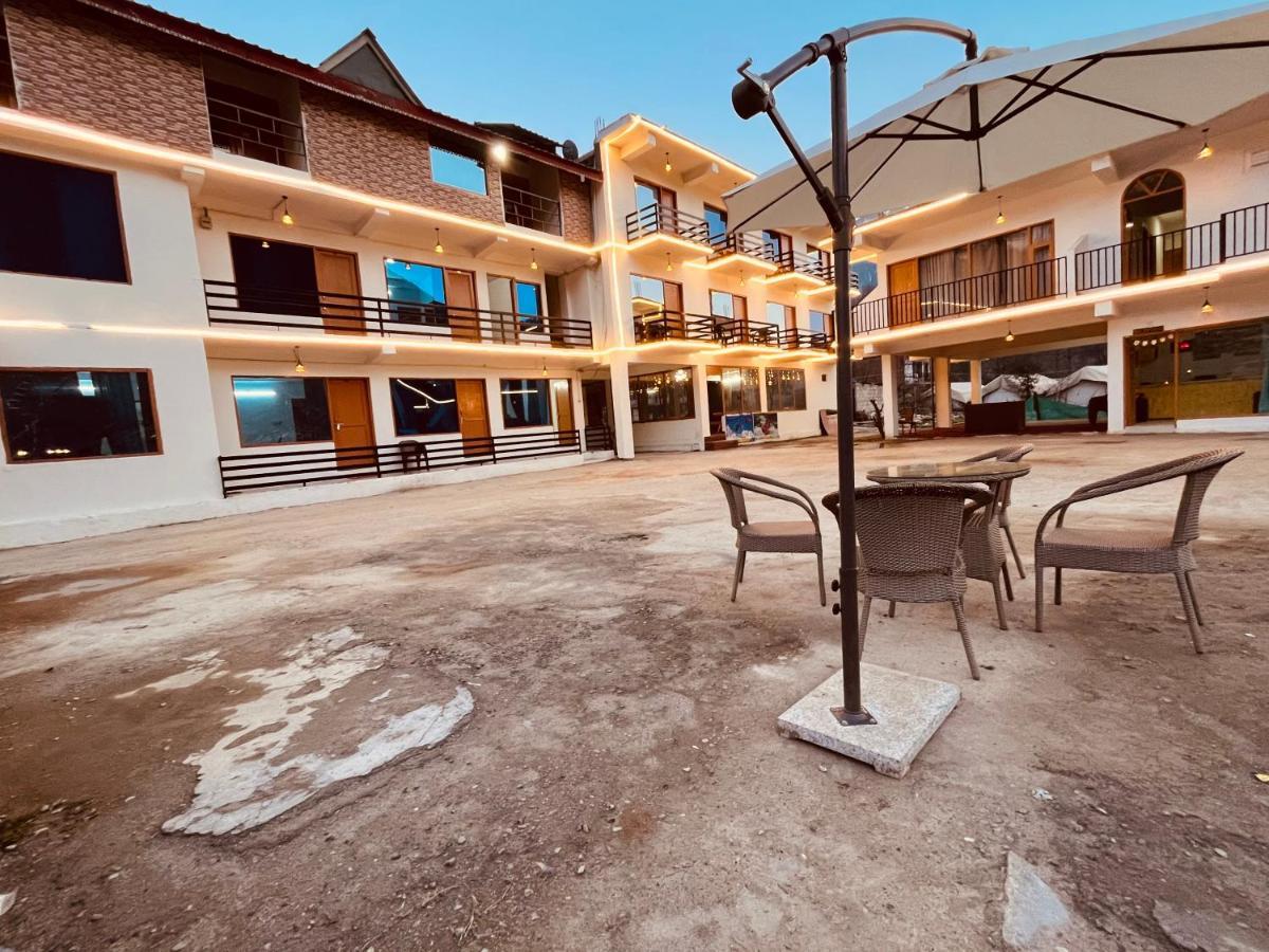 Himalayan Riverpark - A Four Star Luxury Hotel, Manali Manāli Exterior foto